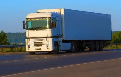 Adana ile Maçka Arası Öğrenci Eşyası Taşıma